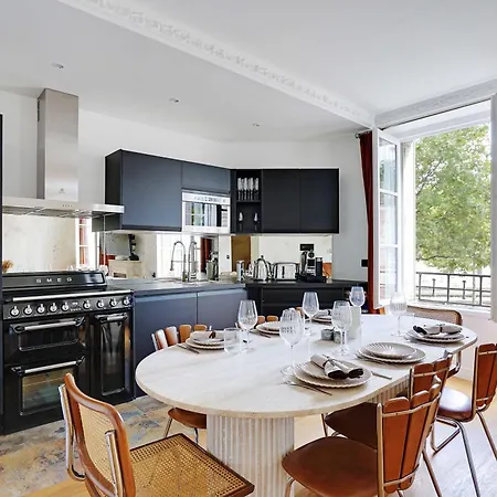 Apartment Magnificent 2 Bdr-4p- Invalides Paris